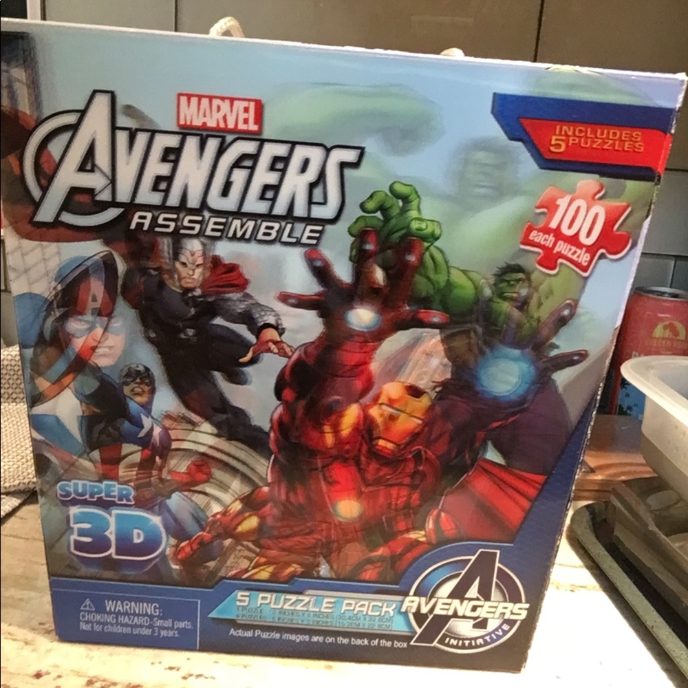 Avengers multi piece 3D, 5 puzzles. Brand new!